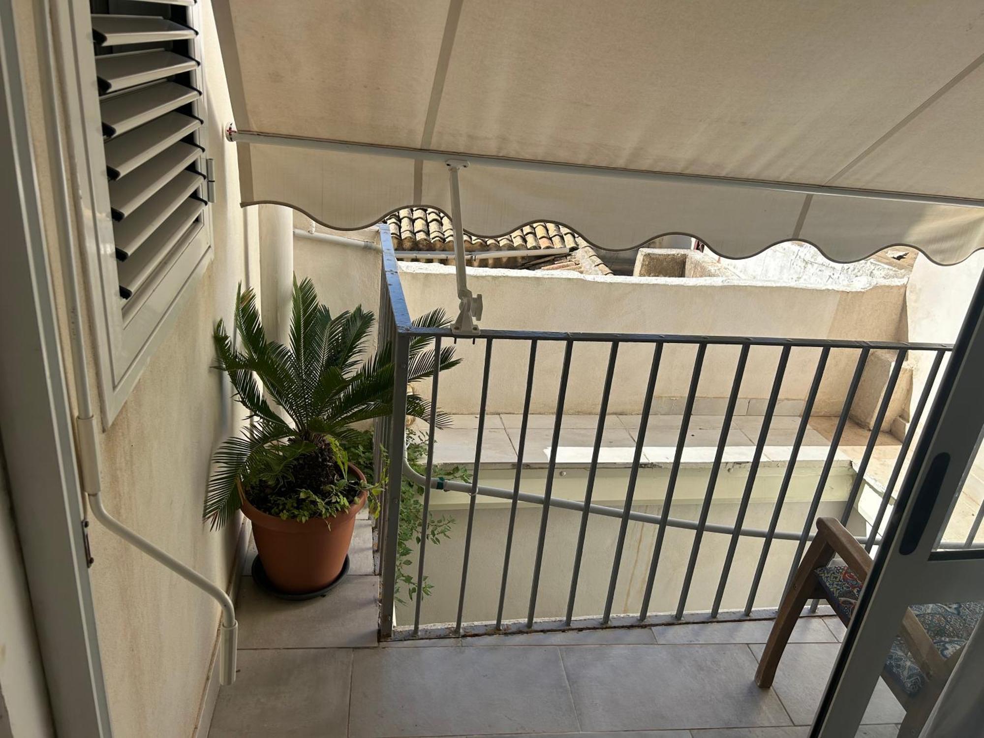 Deni'S Apartments Per 2 Con Veranda Balcone Syracuse ภายนอก รูปภาพ